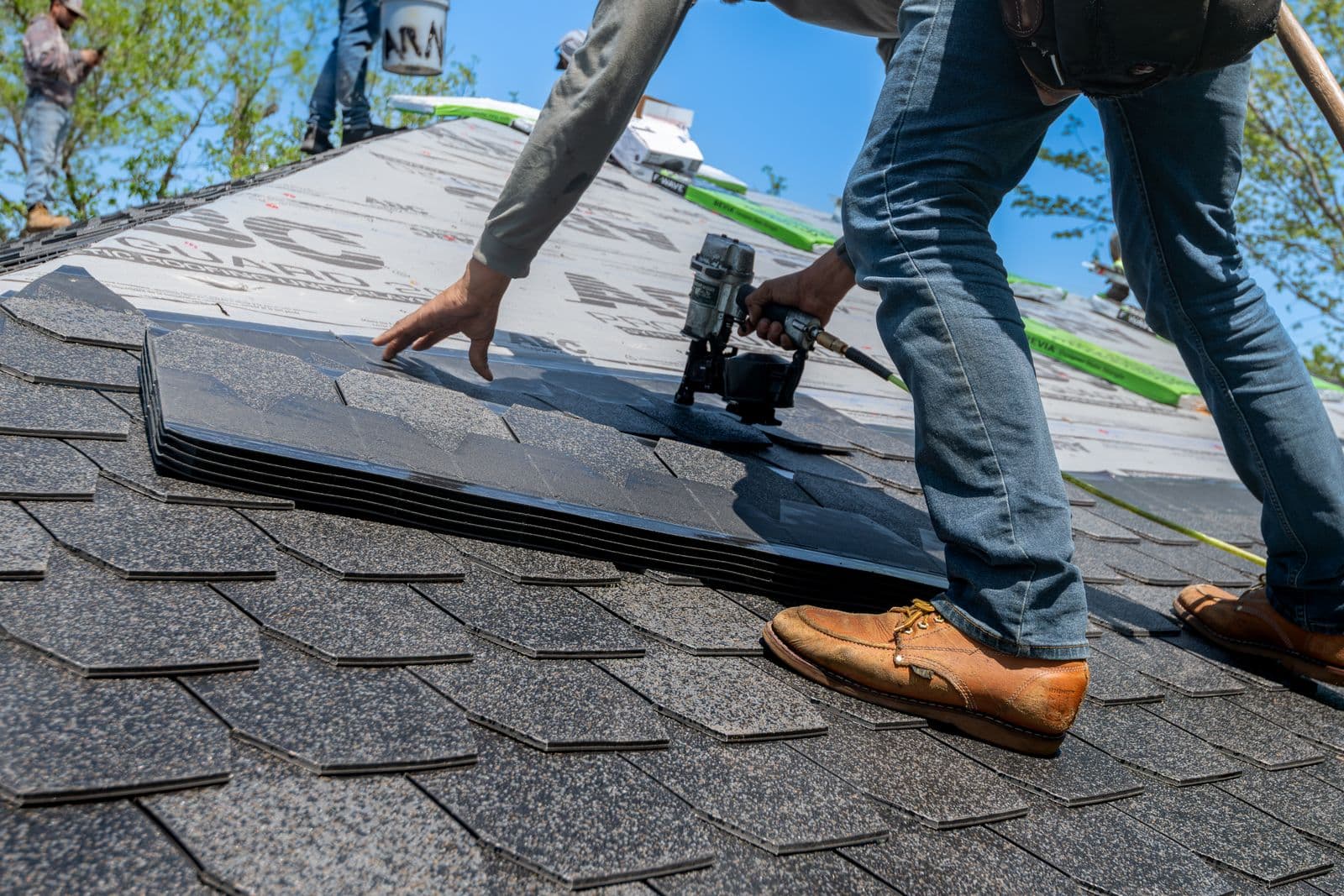 Roof replacement architectural asphalt shingle install in Connecticut